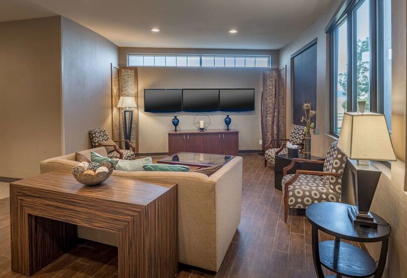 Отель Best Western Premier Bryan College Station