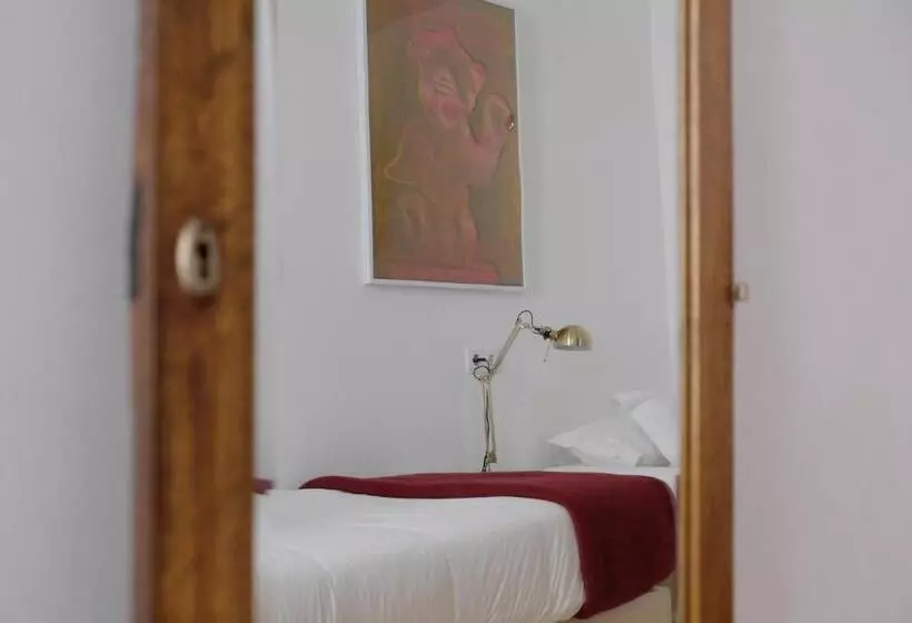 Hotel Lisbon Poets Inn