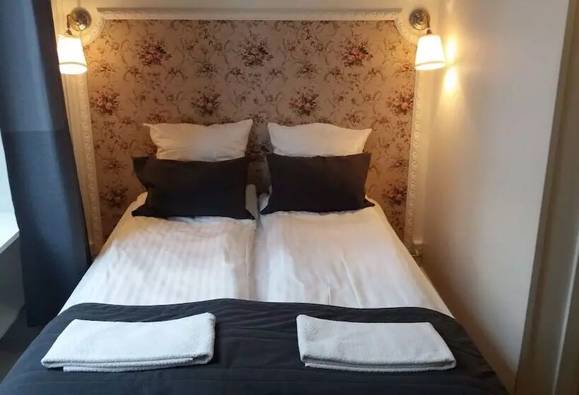 בית מלון כפרי Loeven