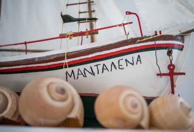 هتل Mantalena