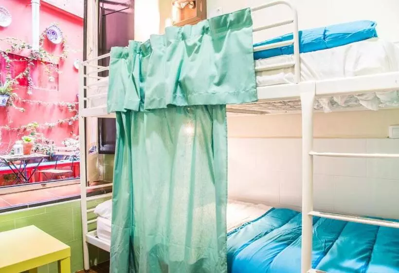 여관 Onefam Centro