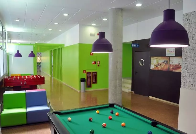 Residencia Universitaria Blas De Otero