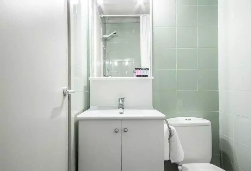 Residencia Universitaria Blas De Otero