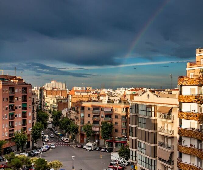 Sant Jordi Hostels Sagrada Familia