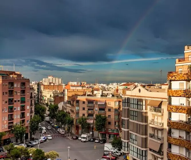 Sant Jordi Hostels Sagrada Familia