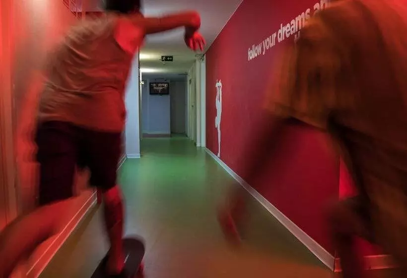 Sant Jordi Hostels Sagrada Familia