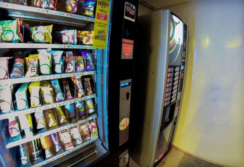 Sant Jordi Hostels Sagrada Familia