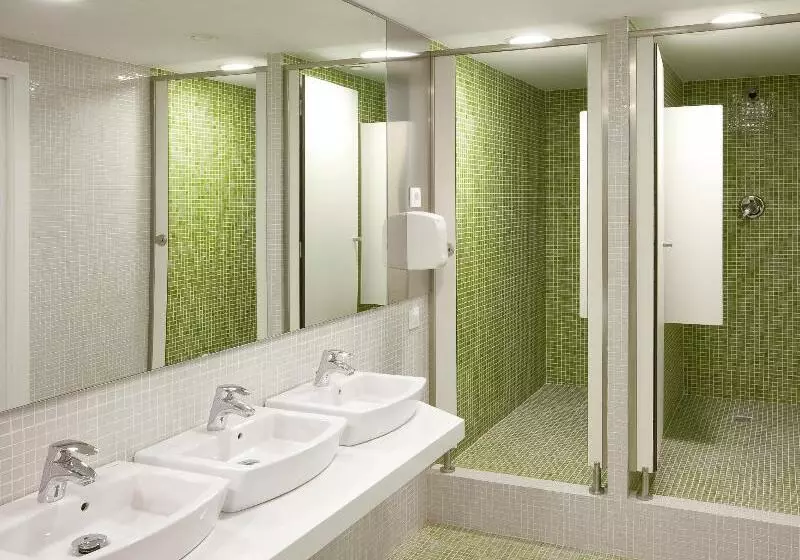 Sant Jordi Hostels Sagrada Familia