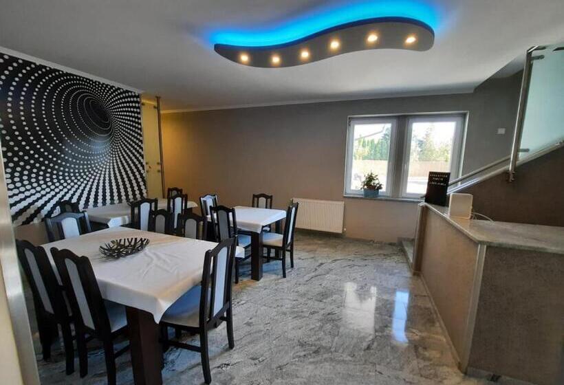 민박 Borostyán Panzió