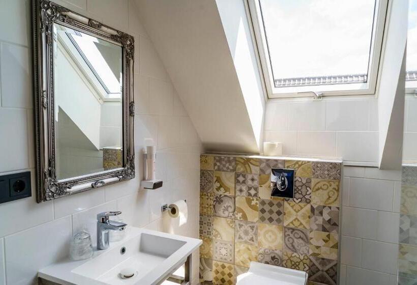 ベッドアンドブレックファースト Dominium Pincészet és Panzió