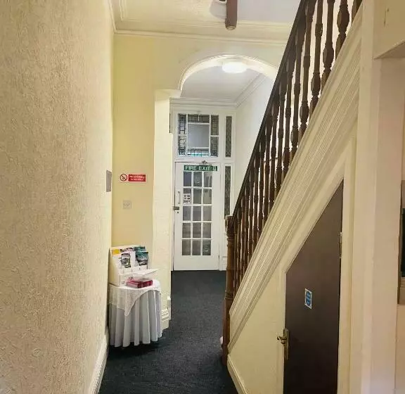 Aamiaismajoitus (B&B) The Roadhouse