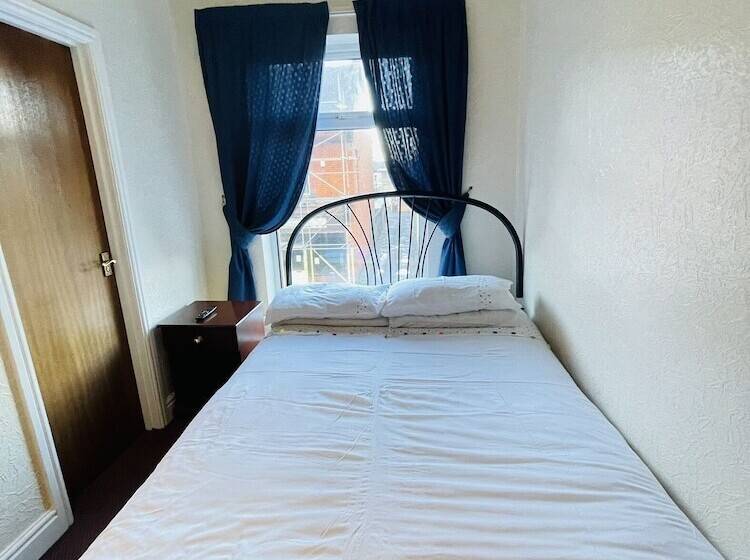 مبيت وإفطار The Roadhouse