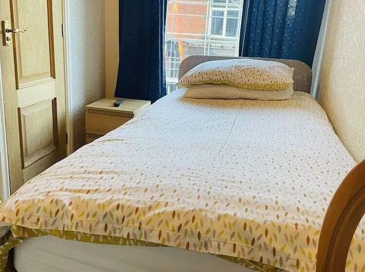 Aamiaismajoitus (B&B) The Roadhouse