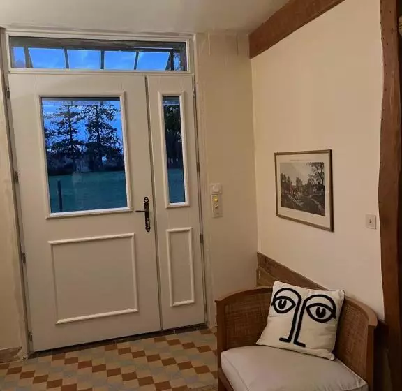 Aamiaismajoitus (B&B) Le Domaine Des Volets Bleus