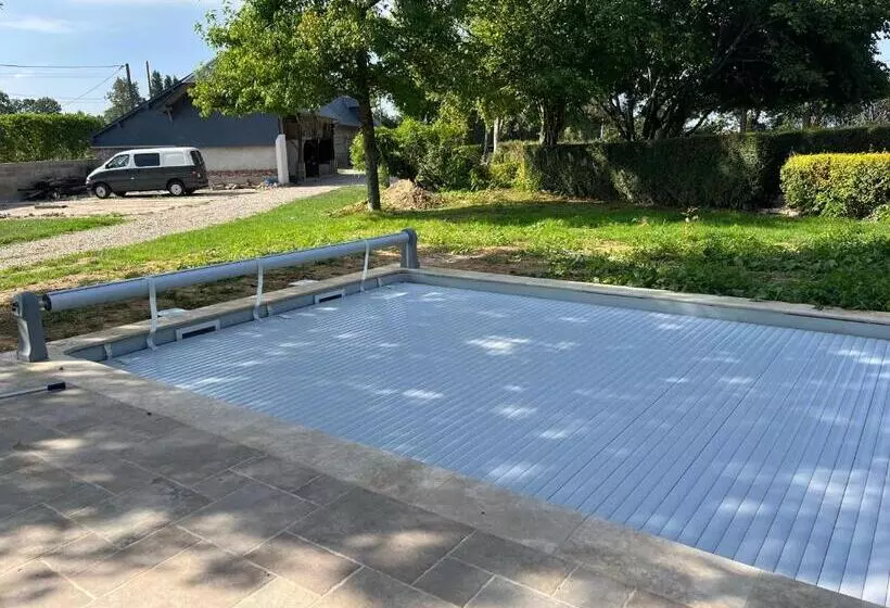 Aamiaismajoitus (B&B) Le Domaine Des Volets Bleus