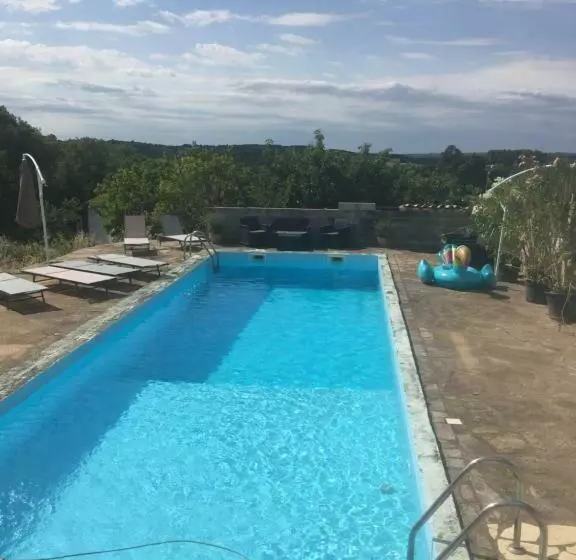 Aamiaismajoitus (B&B) Les Olivades