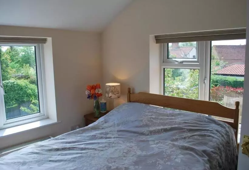 Hillcroft Luxury Bed & Breakfast