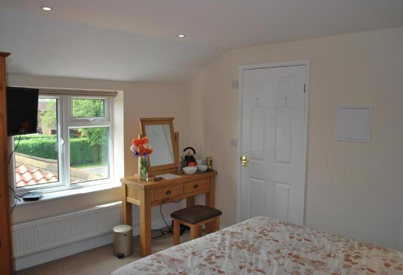 Hillcroft Luxury Bed & Breakfast