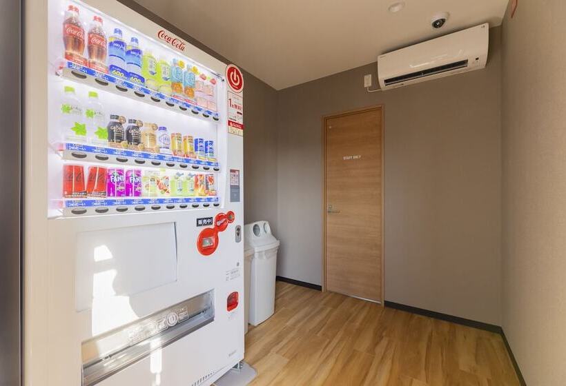 فندق R9 The Yard Higashiomi