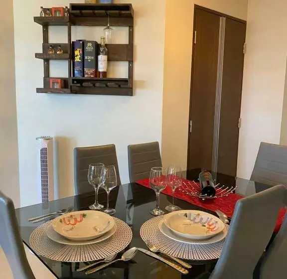 2 Br Corner Executive Suite At Lafayette Park Square Megaworld Blvd Unit 5h