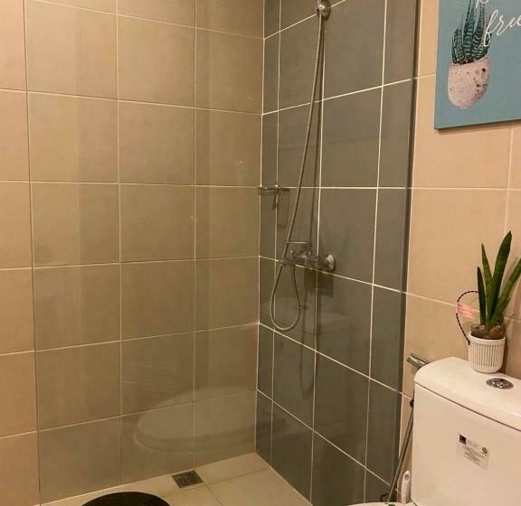 2 Br Corner Executive Suite At Lafayette Park Square Megaworld Blvd Unit 5h