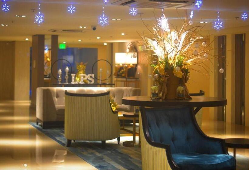 2 Br Corner Executive Suite At Lafayette Park Square Megaworld Blvd Unit 5h