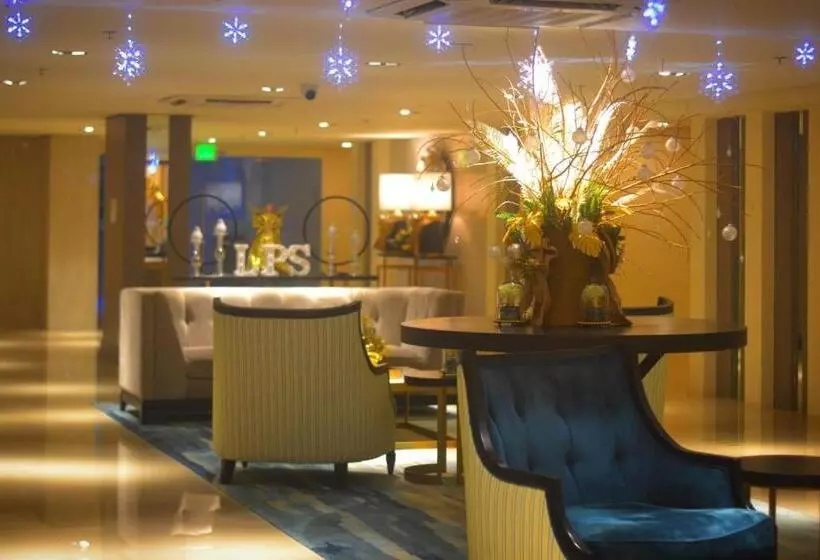 2 Br Corner Executive Suite At Lafayette Park Square Megaworld Blvd Unit 5h