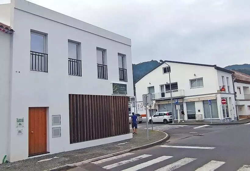 ペンション Atlantic 3 Bicas  Furnas