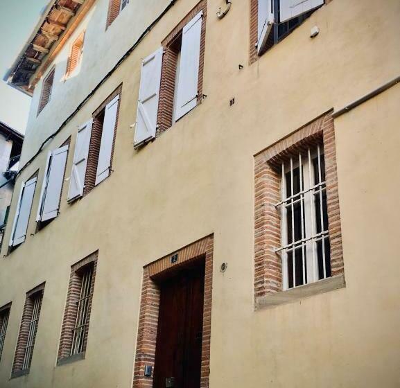 بنسيون Bauhaus Saint Pierre