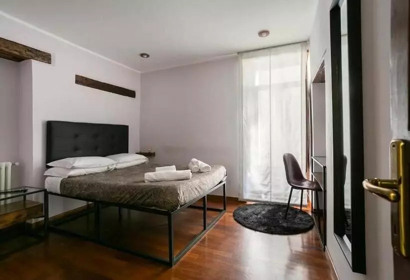 ペンション Homescape Frascati