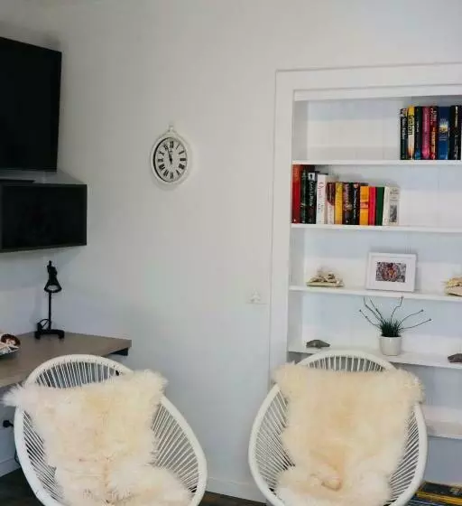 ペンション River Cottage