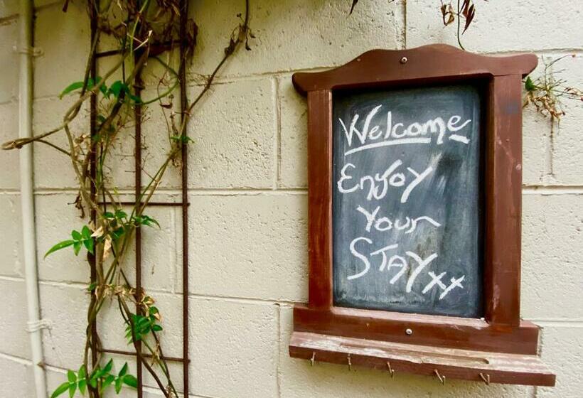 بنسيون River Cottage