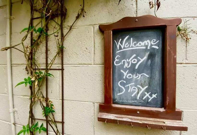 ペンション River Cottage