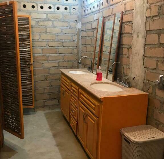 ペンション Susu’z Village Hostel And Rooms