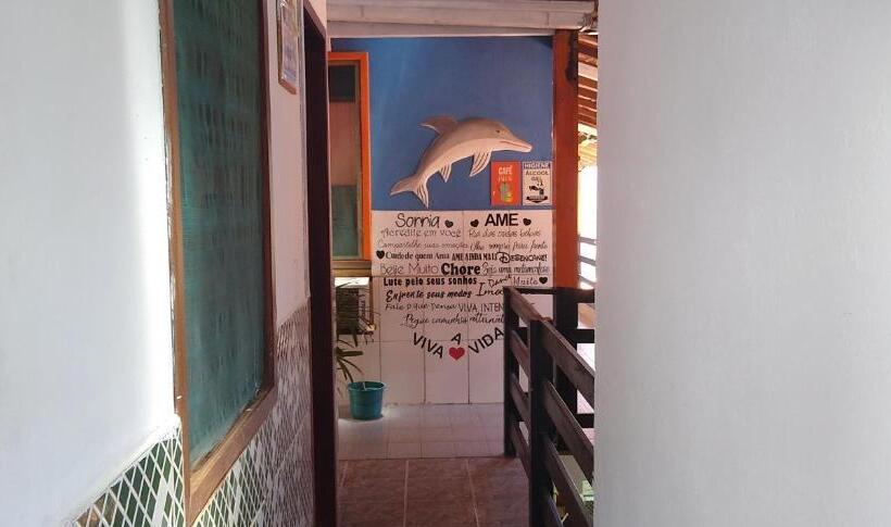 Pensjonat Shark Tubarao Suites Central Area