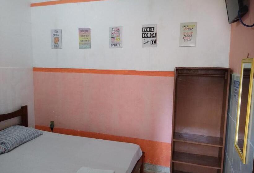 Pensjonat Shark Tubarao Suites Central Area