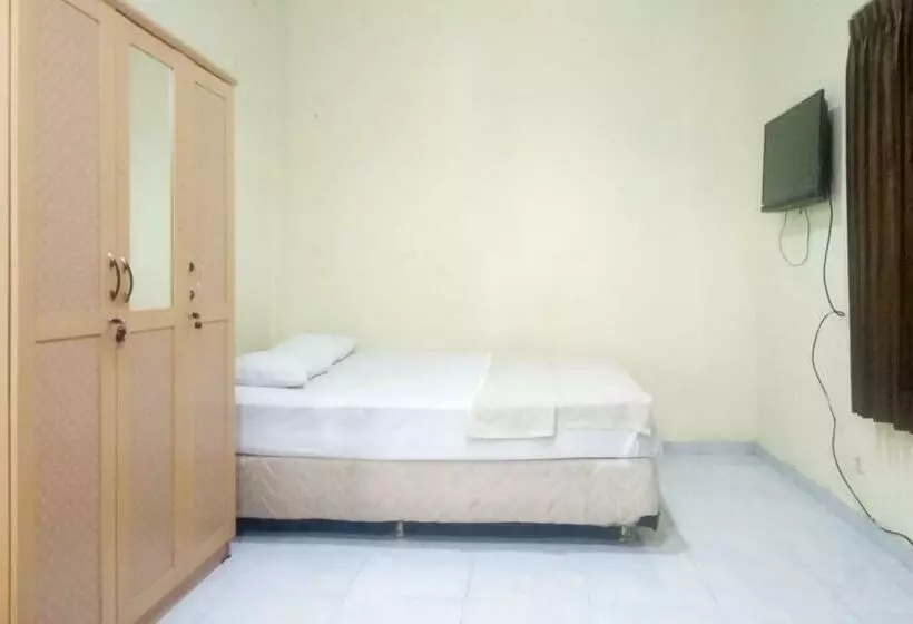 ホテル Pavilon Homestay Near Stikes Harapan Ibu Redpartner