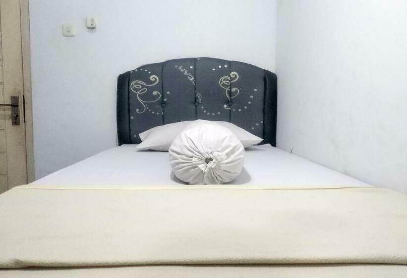 ホテル Pavilon Homestay Near Stikes Harapan Ibu Redpartner