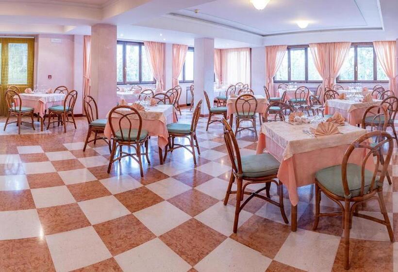 فندق Terrazzo D Abruzzo