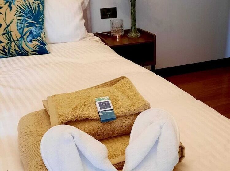 פנסיון Longstone Bed And Breakfast