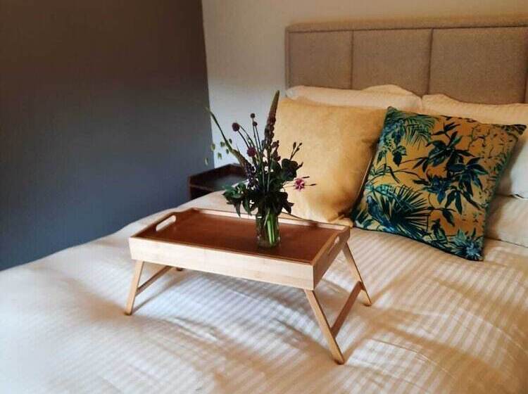 פנסיון Longstone Bed And Breakfast