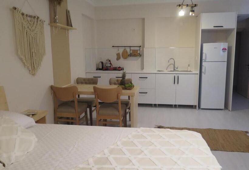 Santa Suites Near Saint Nicholas Church