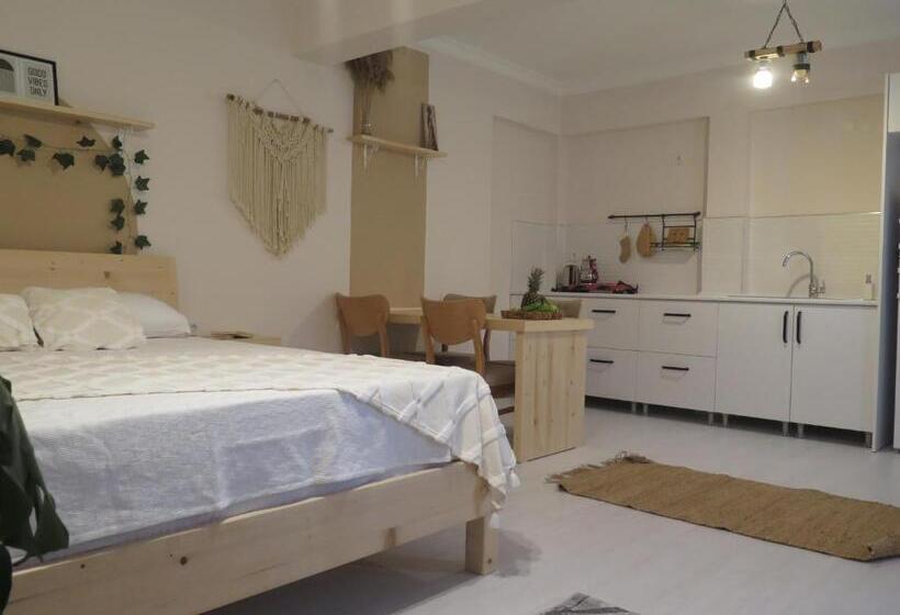 Santa Suites Near Saint Nicholas Church