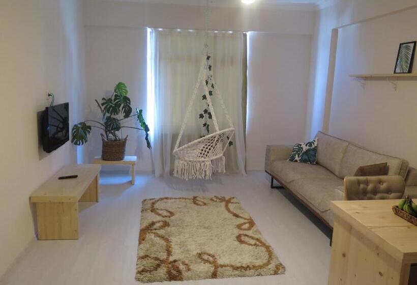 Santa Suites Near Saint Nicholas Church