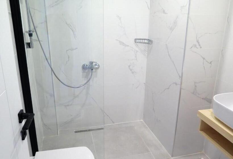 Santa Suites Near Saint Nicholas Church