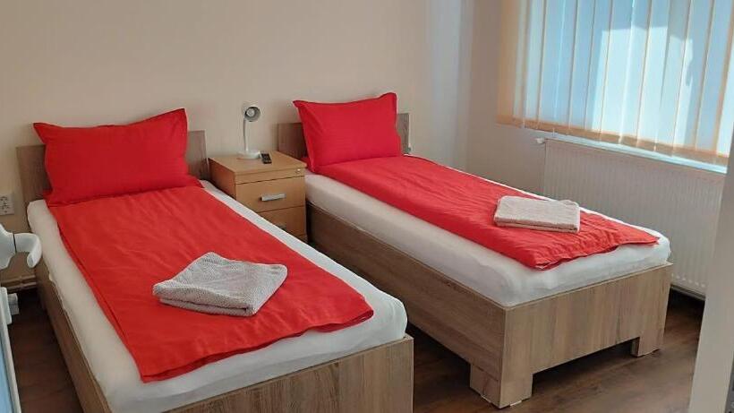 هاستل Cazare Hofmann