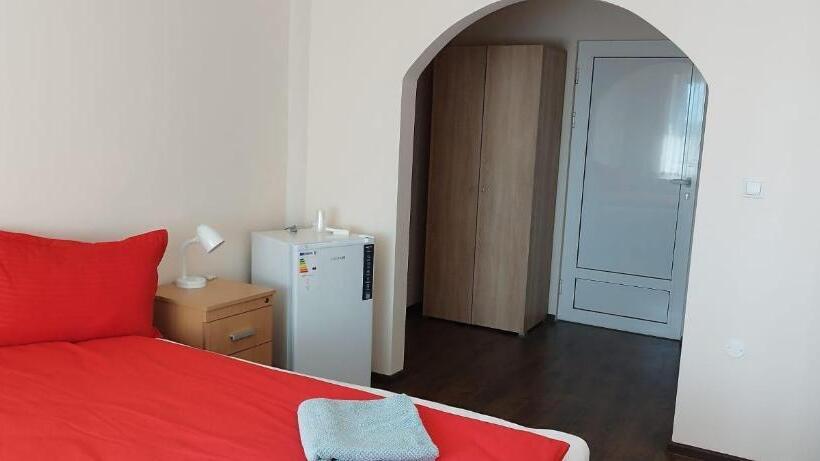 هاستل Cazare Hofmann