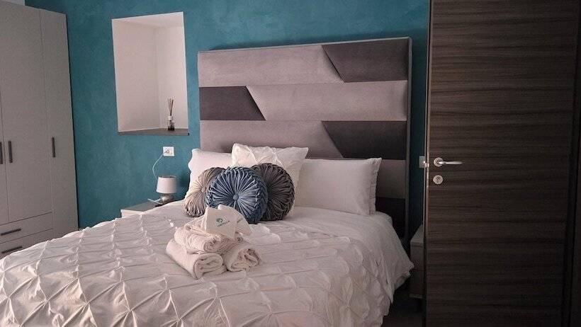 צימר Emerella Luxury Suites Siderno Lungomare