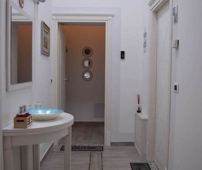 צימר Emerella Luxury Suites Siderno Lungomare