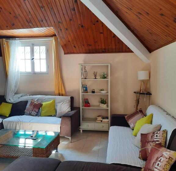 تختخواب و صبحانه Gîte Le Calou Pilon